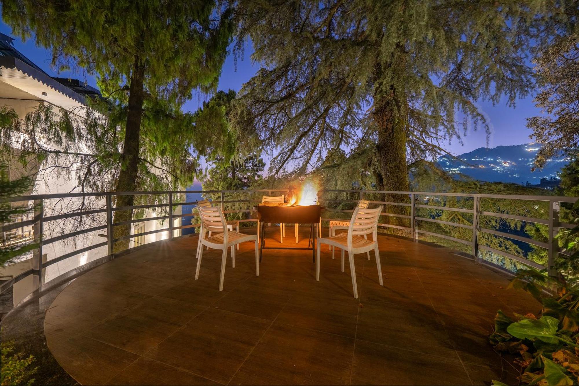 Echor Baris Resort Mussoorie Exterior foto